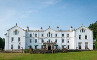 Hire A Wedding Dj For Wedding Venues In Swansea Llanelli South Wales